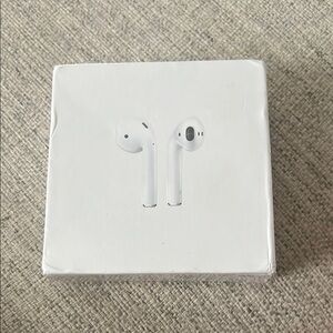 Apple AirPods in Classic White